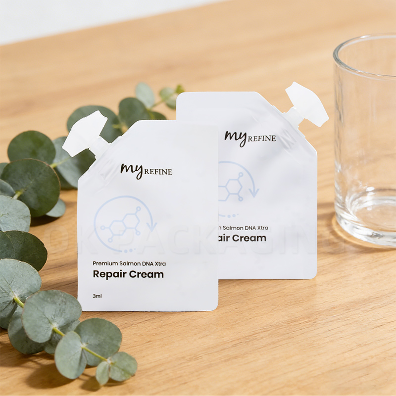 High Quality Cosmetic Spout Pouch with Spout for Liquid Face Cream (6)